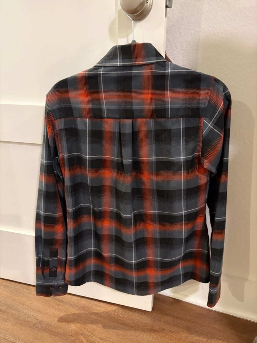 DIXXON Gray and Orange Plaid Button-Down Shirt - Picture 3 of 4